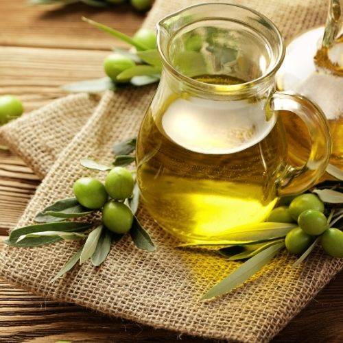 High-quality Olive Oil for heart health support and salad dressings