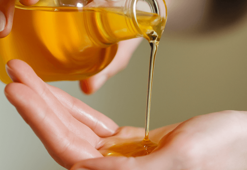 Best quality Almond Oil for treating dry skin and hair damage in Indian climate. Best quality Almond Oil for treating dry skin and hair damage in Indian climate.